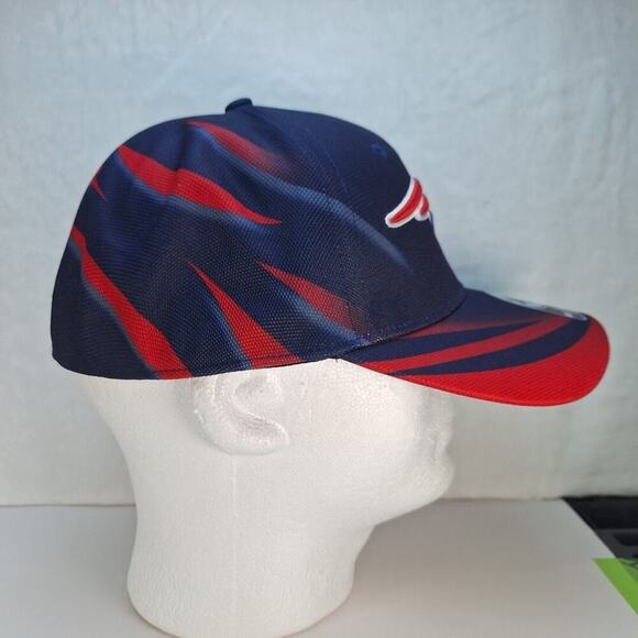 New England Patriots NFL Team Apparel Stretch Fit Hat Cap '47 Blue Red OSFA - Picture 5 of 7